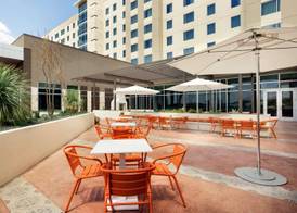 Embassy Suites By Hilton San Antonio Landmark 2