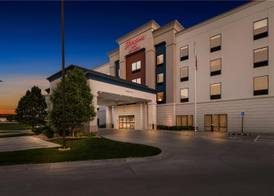 Hampton Inn Omaha/West Dodge Road (Old Mill) 4