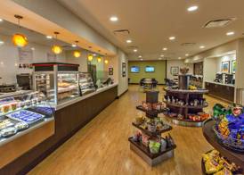 DoubleTree by Hilton Pittsburgh-Green Tree 5