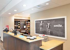 Hampton Inn & Suites Menomonie-UW Stout 3