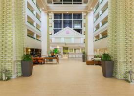 Hilton Garden Inn Dallas/Market Center 2