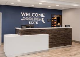Hampton Inn & Suites Manteca 4