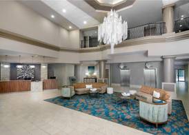 DoubleTree by Hilton West Palm Beach Airport 3