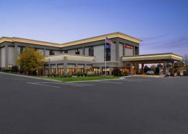Hampton Inn Milwaukee Brookfield 5