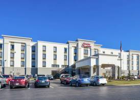 Hampton Inn & Suites Wilmington 2