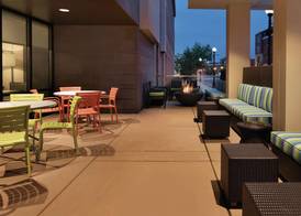 Home2 Suites by Hilton La Crosse 4