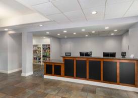 Homewood Suites by Hilton Phoenix North-Happy Valley 3