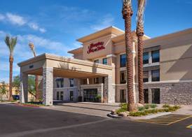 Hampton Inn & Suites Phoenix/Scottsdale on Shea Boulevard 3