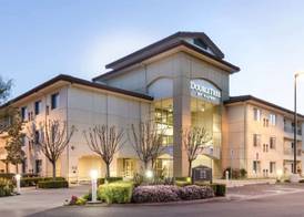 DoubleTree by Hilton Ontario Airport 2