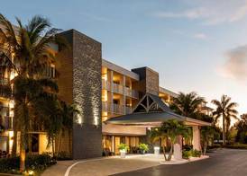 Spark by Hilton Sarasota Siesta Key Gateway 2