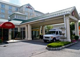 Hilton Garden Inn New York/Staten Island 2