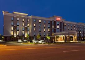 Hampton Inn & Suites Roanoke Airport 5