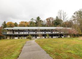 Waynesville Inn and Golf Club, Tapestry Collection by Hilton 2