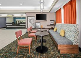 Hampton Inn Bloomington West 3