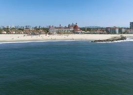 Beach Village at The Del, LXR Hotels & Resorts 3