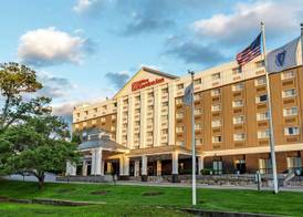 Hilton Garden Inn Boston/Waltham 3