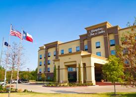 Hampton Inn & Suites Dallas-DeSoto 4