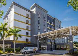 DoubleTree by Hilton Sarasota Bradenton Airport 2