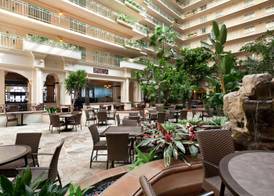 Embassy Suites San Francisco Airport Waterfront 5