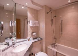 Holiday Inn LEAMINGTON SPA - WARWICK by IHG 5