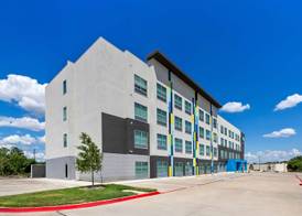 Tru by Hilton Plano Hwy 75 3