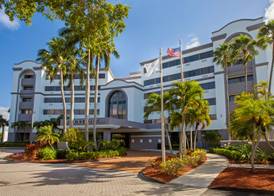 DoubleTree by Hilton West Palm Beach Airport 2