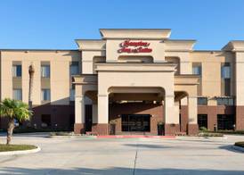 Hampton Inn & Suites Baton Rouge - I-10 East 2