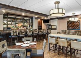 DoubleTree by Hilton Hotel Wilmington 4