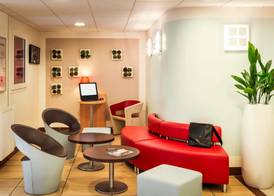 ibis Massy 5