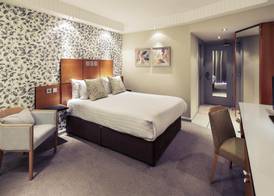 Mercure Leeds Parkway Hotel 4