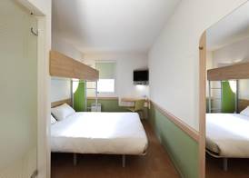 ibis budget Mantes-la-Jolie Sully 5