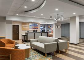 Hampton Inn Seattle/Everett 3