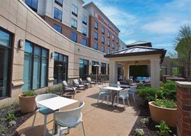 Hilton Garden Inn Akron 3