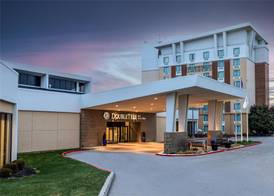 DoubleTree by Hilton Cincinnati Airport 3