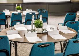 Mercure Birmingham West Hotel 2