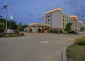 Hampton Inn and Suites Monroe 2