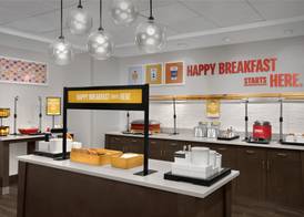 Hampton Inn Kernersville 5