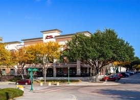 Hampton Inn & Suites Keller Town Center 2