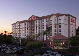 Hampton Inn & Suites Anaheim Garden Grove 3
