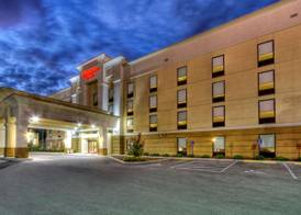 Hampton Inn Cookeville, TN 2