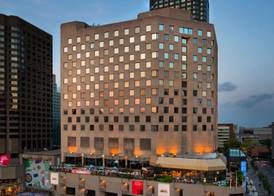 DoubleTree by Hilton Montreal 2