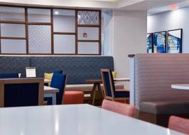 Hampton Inn Frankfort 3