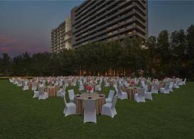 Hilton Gurugram Baani City Centre 5