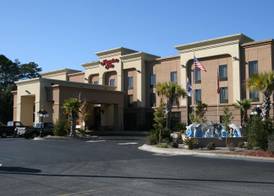 Hampton Inn Hinesville 4