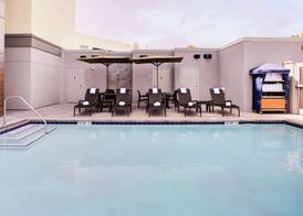 Hampton Inn & Suites Irvine/Orange County Airport 5