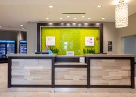 Hilton Garden Inn Asheville Downtown 4