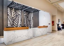 DoubleTree by Hilton Toronto Airport 3