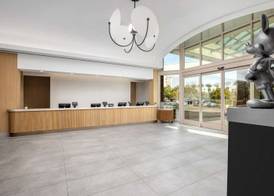 Embassy Suites by Hilton Anaheim-South 3