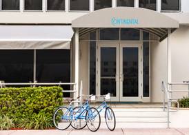 Hotel Continental Miami Beach, Tapestry Collection by Hilton 3