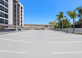 Hampton Inn by Hilton Los Angeles Airport LAX 5